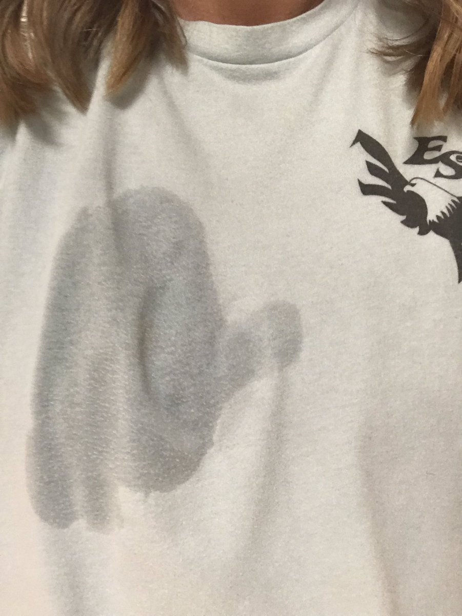 ArnetteKelli's tweet image. You know the old saying, “A stain before 8 AM on the first day means you’re going to have a great year!” Looks like this year will be my best! #FirstDayOfSchool #firstdayproblems