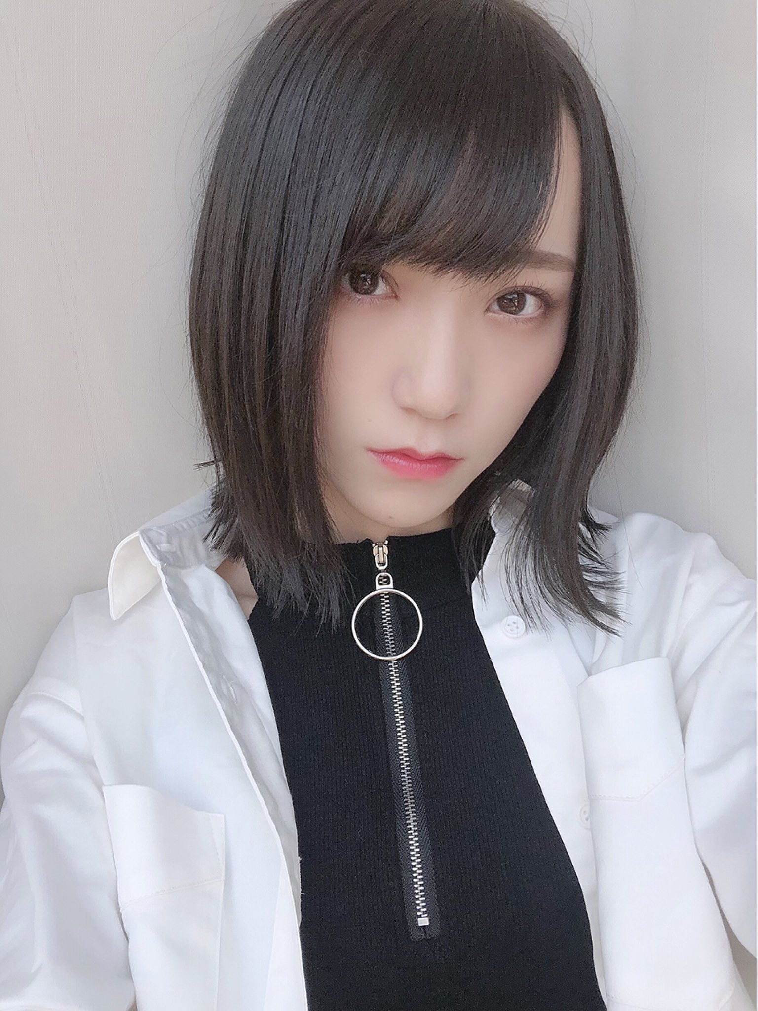 む*ぎ様 【最終値下げ】野口衣織 ツアー黒衣装 ヨリ 生写真 直筆 む*ぎ様 【最終値下げ】野口衣織 ツアー黒衣装 ヨリ 生写真 直筆