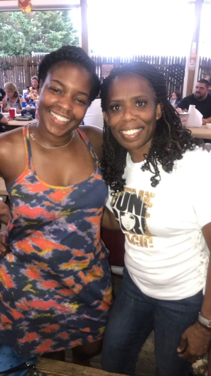 #NationalGirlfriendsDay  #gooddaydc I have been friends with some these ladies for over 40 years!  I LOVE them all with my WHOLE HEART!! ❤️❤️