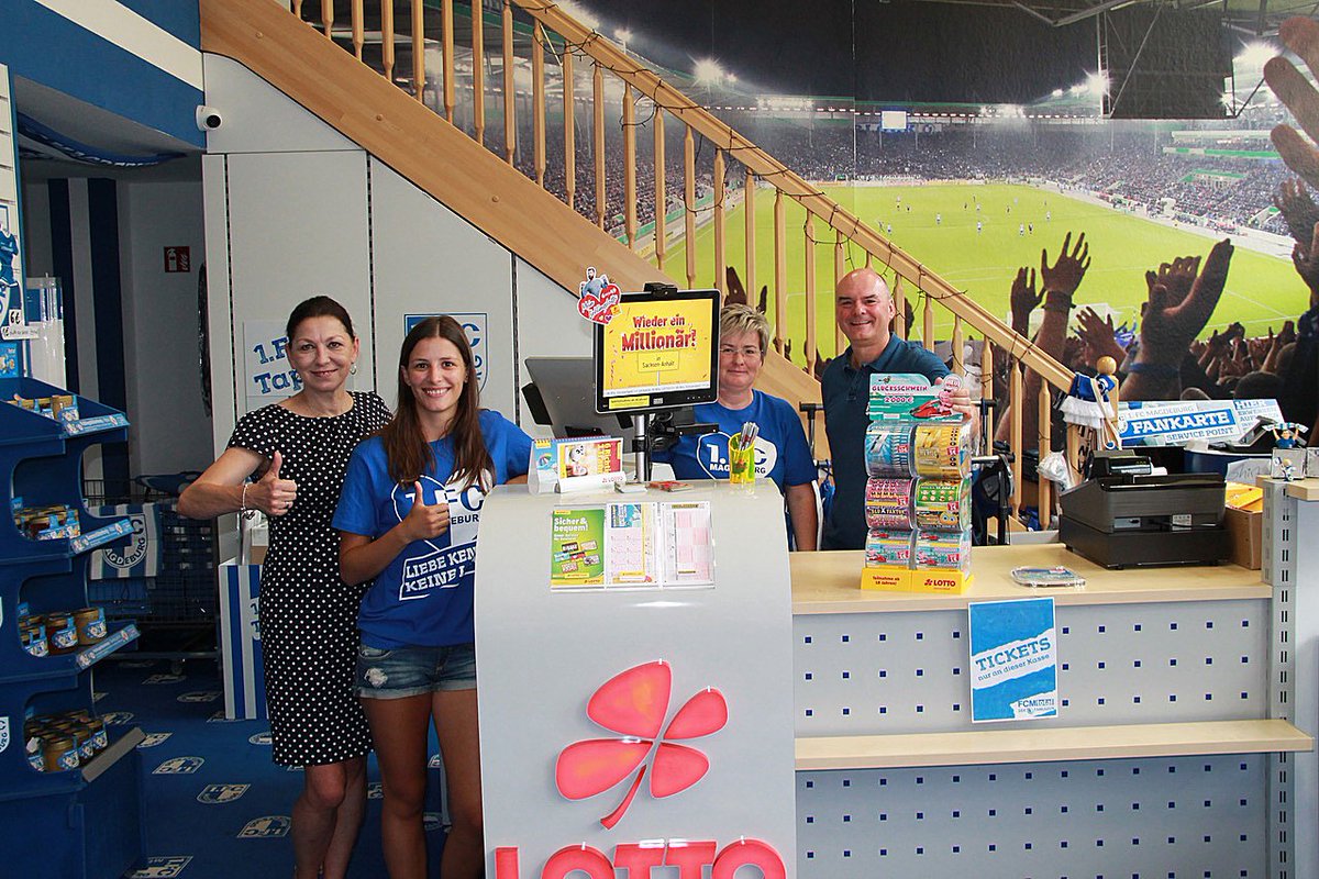 MD_Kompakt's tweet photo. #LOTTO spielen in blau-weißer Fanshop-Kulisse
Im #FCMtotal – Der #Fanladen wurde gestern die 62. Lotto-Verkaufsstelle in der Landeshauptstadt #Magdeburg eröffnet.
https://t.co/JzNDxfyHxO https://t.co/B4MDwOElvz