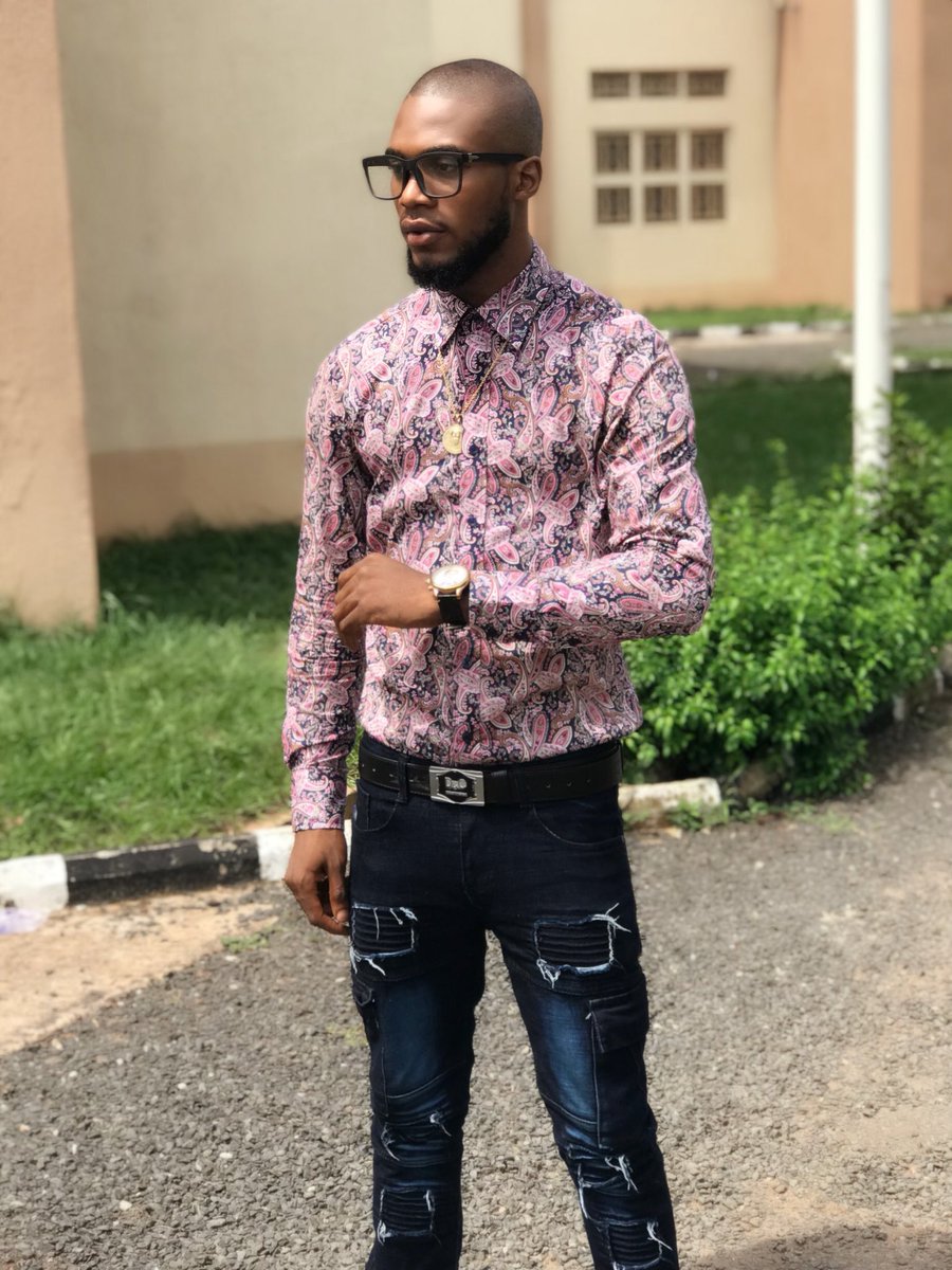 dkingkelvin7's tweet photo. Happy new month fellas.....
May smiles never cease in ur lives.....
dk🤴ng Wishes u all unending blessings
#teamdking https://t.co/pXNKrBpGxg
