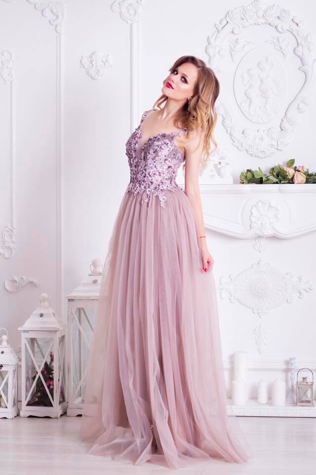 sunnymoldova's tweet photo. August #bekindtome
Dress: @barhat_evening_dresses_
Foto: @liubimova.photography
#august #moldova๐ฒ๐ฉ #ecaterinacaracicovscaia https://t.co/ojiiWijqxr