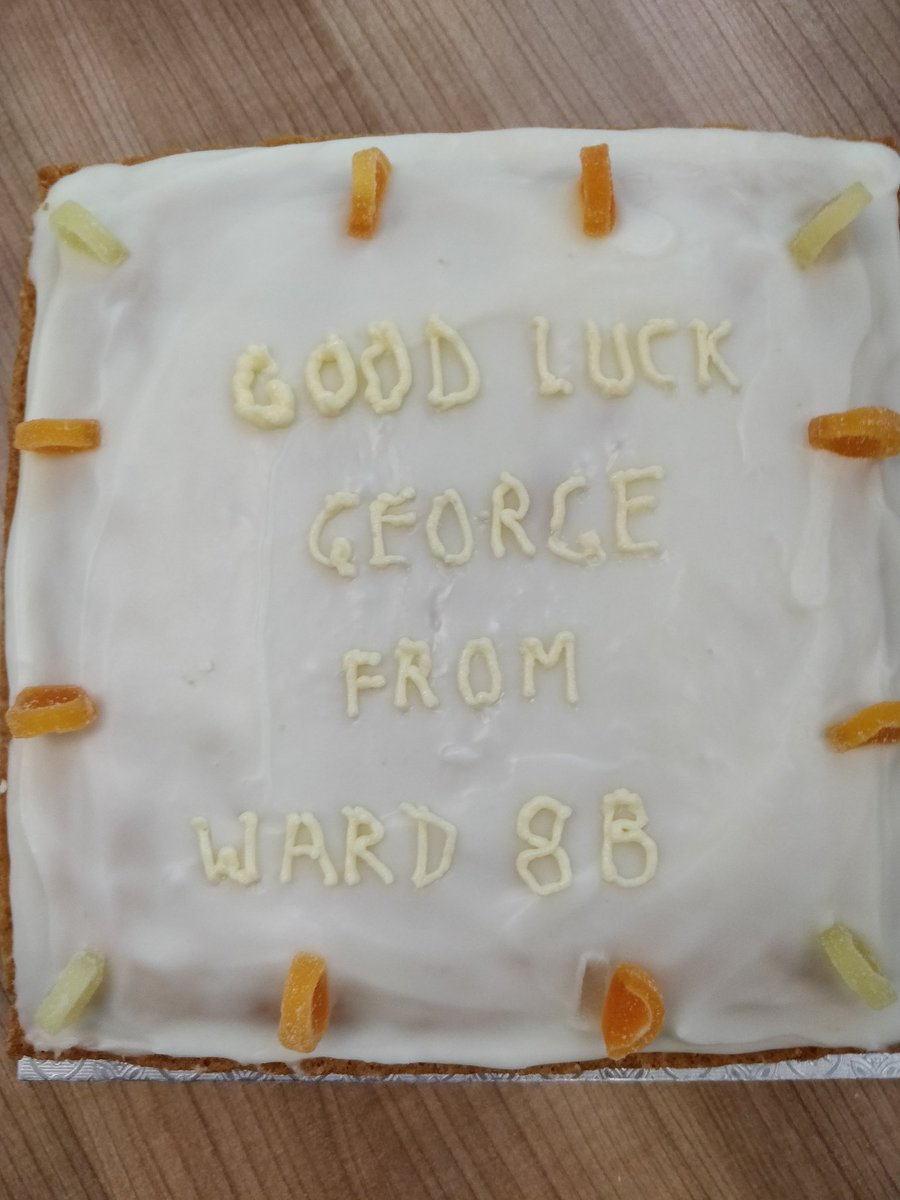 Really lovely last day at <a href="/NorthBristolNHS/">North Bristol NHS Trust</a> #teamrenal on the ward with fantastic cake - such a lovely crowd!
Sad to leave this place and looking forward to coming back for training! #nbtproud