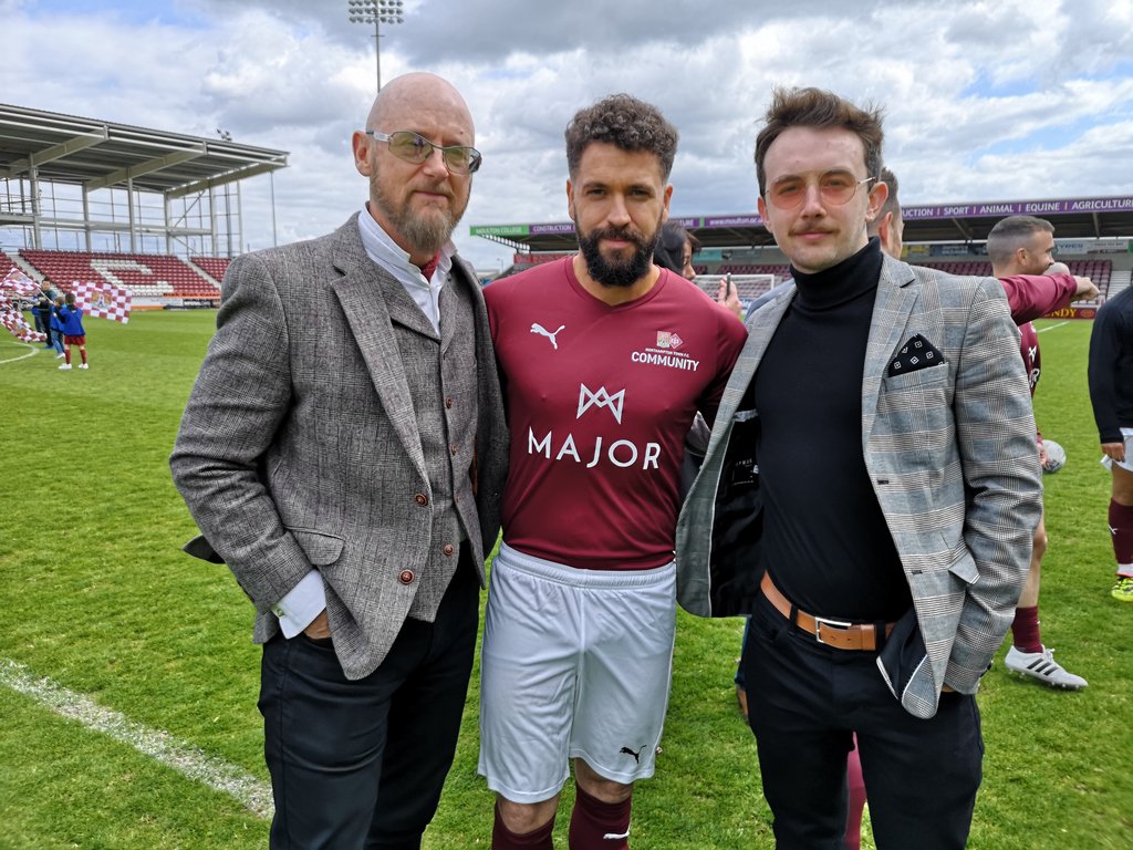 Major_Hair's tweet photo. We're thinking of getting a team together... Who's up for it? #⚽ #ThrowBackThursday #CelebrityFootball #ShayneWard https://t.co/rXVXRivZC8