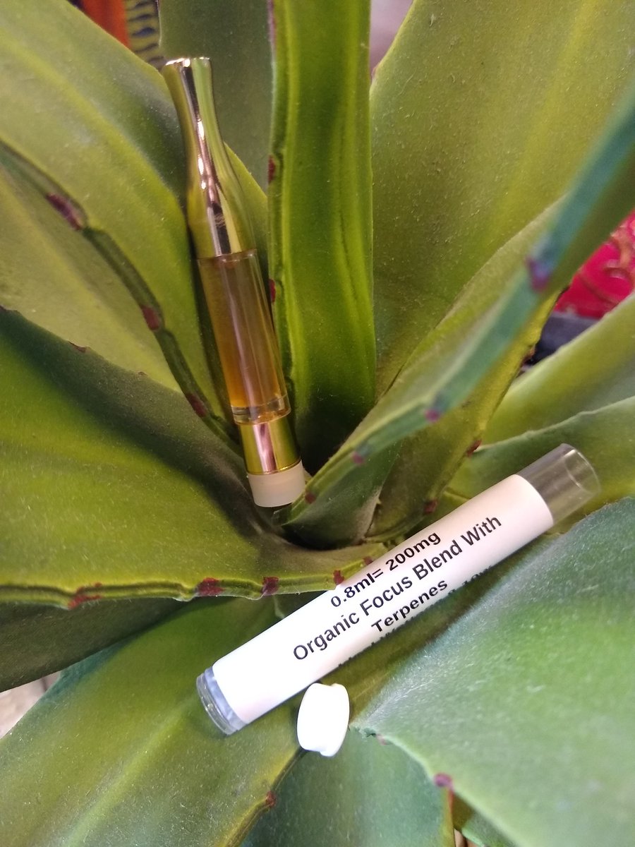 YourSunshineCo's tweet photo. You've seen the chill blend, now here's the Focus Concentrate! This blend does wonders for pain and stress relief and is a great option for something quick and easy to get you through the day. Stop in and learn more!
#ysc #cbdlife #cbdforall #cbdconcentrate #naturalwellness https://t.co/ueHWm7CUr1