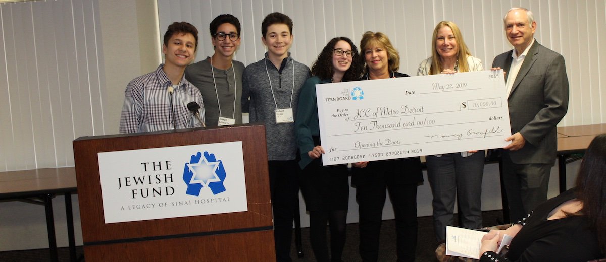 "The Jewish Fund Teen Board’s support of youth with special needs who have social and emotional concerns impacting school success is truly making a valuable difference." jccdet.org/blog/2019/08/0…