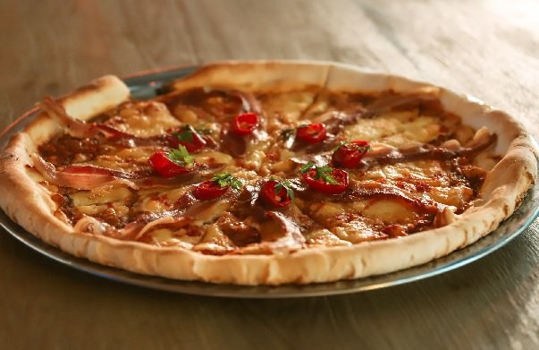 Nuevos espacios y todo el New York Style!!!   <a href="/HellsPizza/">Hells KitchenPizza</a> en Buenos Aires. De la mano de <a href="/daniloTcocina/">danilo ferraz</a>