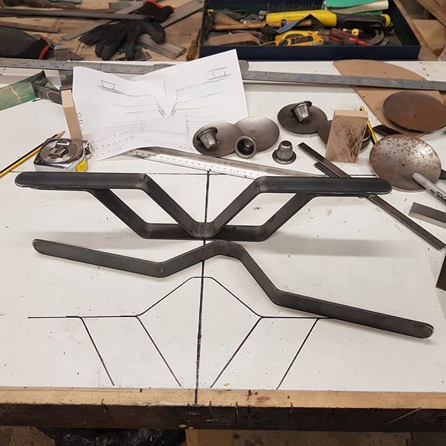 CreationsGc's tweet photo. In progress
#handmade #handmadecrafts #metalwork #homedecorshop #homewares #unique #uniquecrafts #uniquegifts #etsyseller #etsyshop #etsy #workshop #candelabra #candleholder #tealightholder # gccreations https://t.co/6Sxe1tlVOS https://t.co/4biILUUcJI