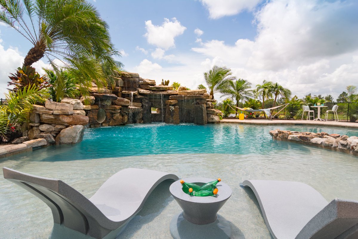 lucaslagoons's tweet image. #tbt Tonight's episode Sliding into Neverland - on DIY Network at 9 pm EST.
Golfer J.B. Holmes says he never wants to grow up, but his wife wants relaxation. Challenged with making this two-in-one staycation fun-filled destination... 
#insanepools #luxurylifestyle #lucaslagoons