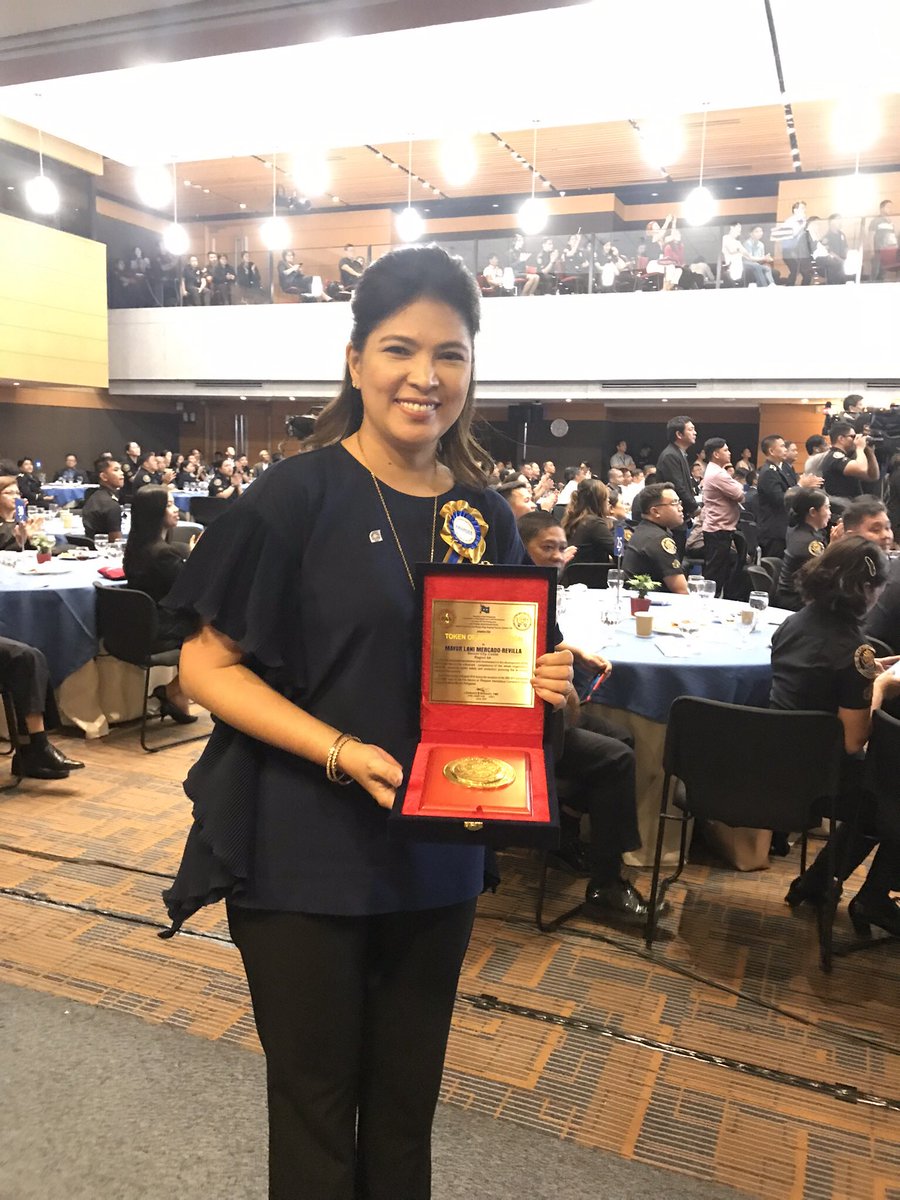 Thanks BFP. This award will truly inspire me to be of better service to my constituents.  BEST LOCAL CHIEF EXECUTIVE(medalya ng pambihirang paglilingkod-LAKAN DEGREE) during the BFP ANNIVERSARY at the PICC.❤️👍🏼