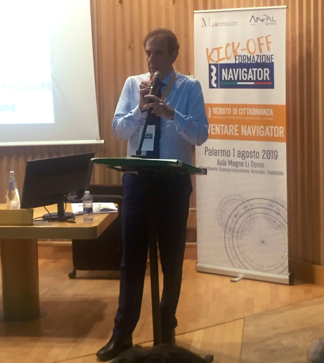 SviLavoroItalia's tweet photo. #NavigatorKickOff Palermo: “Voi #Navigator siete gli attori principali delle nuove #PoliticheAttive del lavoro e noi contiamo su di voi”. Così Mauro Tringali direttore generale #AnpalServizi in chiusura dei lavori. #RedditodiCittadinanza https://t.co/uNiUU5lhQQ