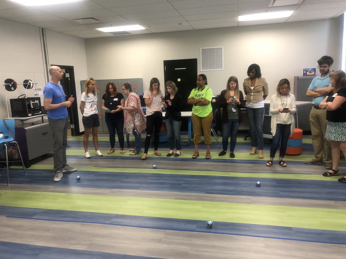 MarrieDuhart's tweet image. You’ve got to see this!! @MNPSLearningTec @MNPSLibraries #mnpslt #mnpslibhacks