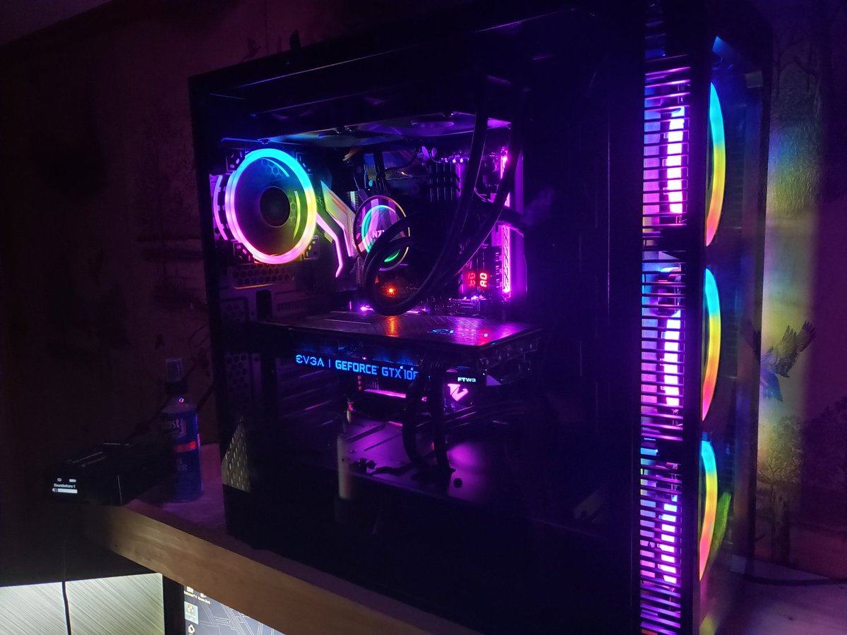 RedEye_DeadEye's tweet image. #NationalGirlfriendsDay Just wanted to say I ❤ you bae, your there for me everyday and bring me so much joy and because of you I have accomplished so much in such little time 🍑💦🔥🔥🔥😂🤣😂 I promise to only replace you with better but you will always be my first and 😂🤣😂👅