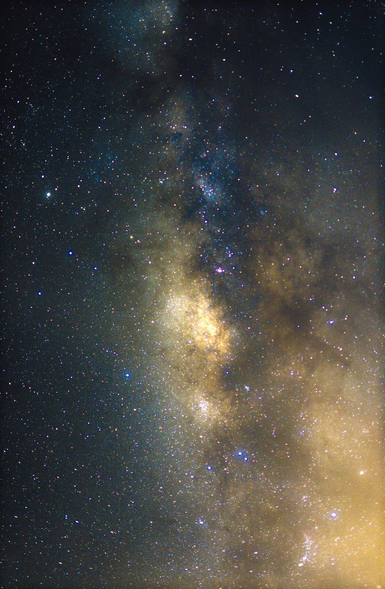 AndresJonesSJ's tweet photo. El cielo de San Juan

#milkway #vialactea 
#stackphotos #photopills #astronomía #astronomy #nasa #astrophotography #astrophoto #ciencia #photography #fenomenostn #natgeolatam #astronomyday #astronomie #natgeo #sanjuan #apilado #photoshop #canon7d #deepsky #nigthphotography https://t.co/GmmFlLCUox