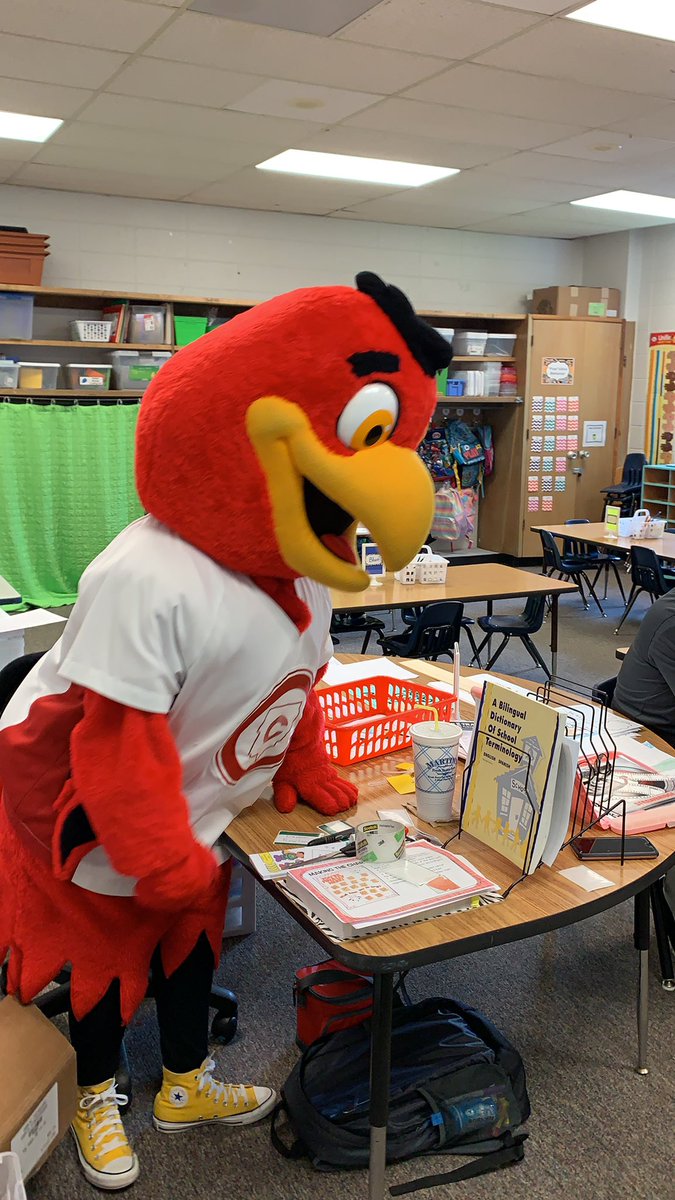 lovinglibrarian's tweet photo. Hawkeye visit to talk about bus safety https://t.co/YWrEtkwIKF