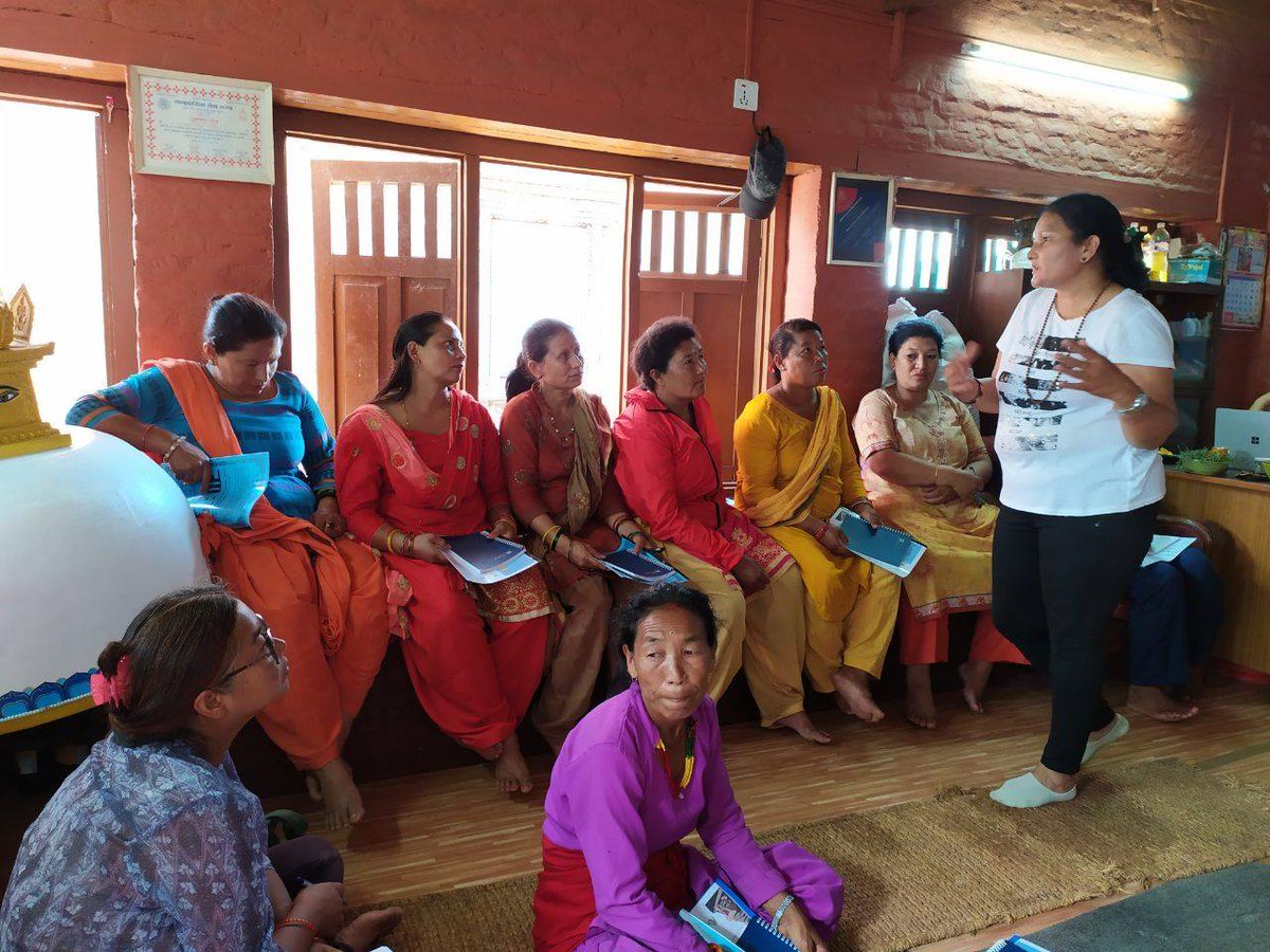 UNESCOKathmandu's tweet photo. The local Newar priest families had gathered today in the Swayambhu Club for the training on Organic #WasteManagement generated from the temples at #Swayambhu WHS. Organic Life showed a practical demonstration while interacting with the participants.
#HeritageProtection https://t.co/BaZma5JXur