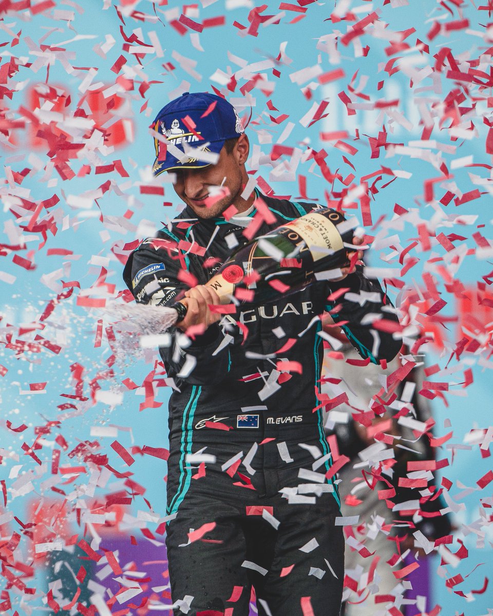 JaguarRacing's tweet photo. Happy Swiss National day to all our Swiss fans and friends!🇨🇭
The @FIAFormulaE #SwissEPrix sure was kind to us this year, what would have happened if we had one more lap? 🤔

#JaguarElectrifies #ABBFormulaE ⚡️🇨🇭 https://t.co/2Zu2oEt5KE