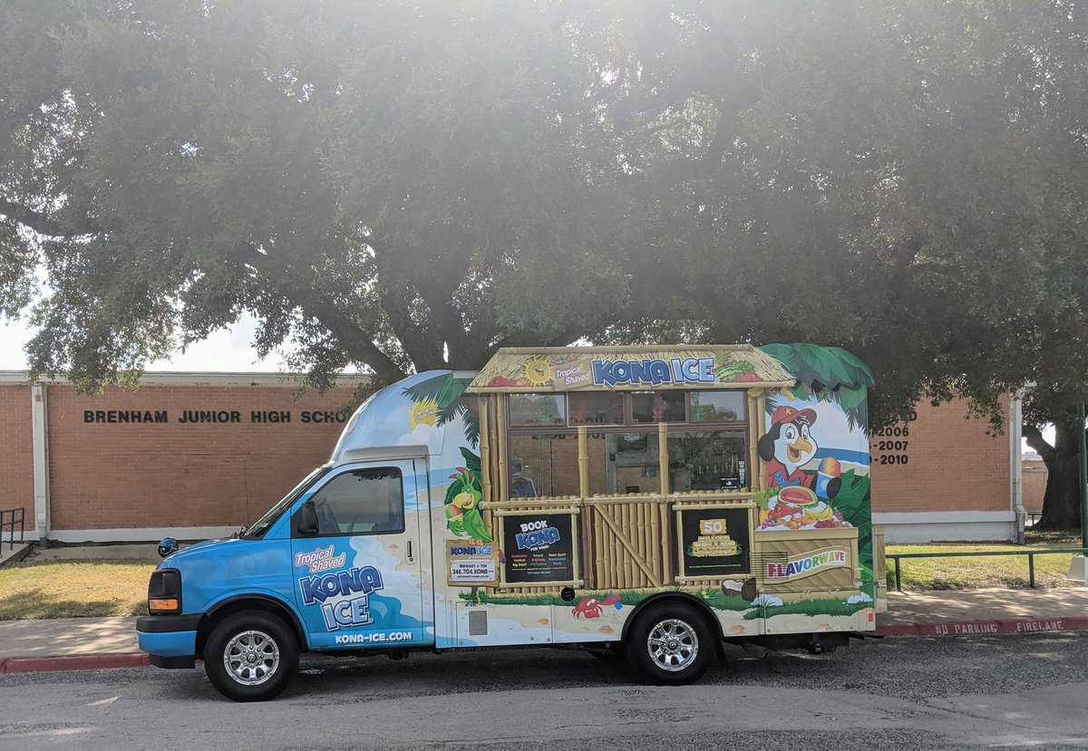 Heather_Myers8's tweet image. Kona Ice @BrenhamJrHigh today until 2! Come pick up your schedule and grab some shaved ice to help support our school #IChooseBrenham #BrenhamUnited