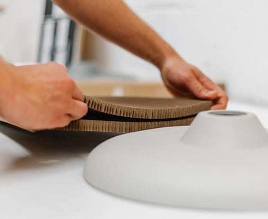 Sourcing the best packaging for our lighting has been a challenge over the last few years. Until we found @flexi_hex! 
We used to send our pendants in regular corrugated card but we would often get the odd breakage. However, since using this amazing pack… ift.tt/336t1jq