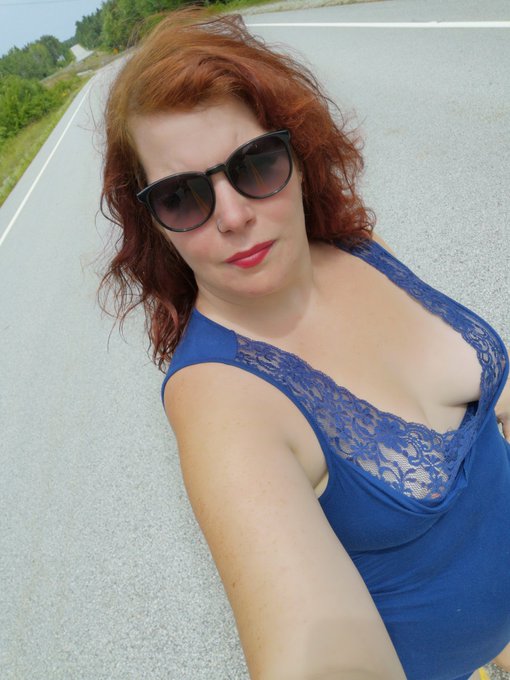 Working on some outdoor stuff!! https://t.co/FibfCfnJEz<a href="/tag/shows"class="tags"><span>#shows</span></a><a href="/tag/cam"class="tags"><span>#cam</span></a><a href="/tag/skype"class="tags"><span>#skype</span></a>