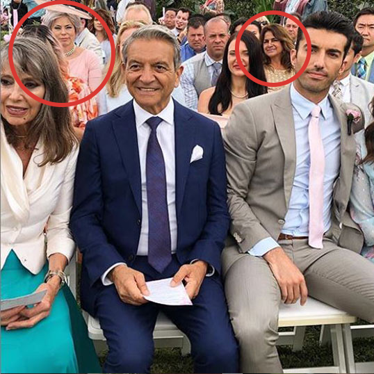 bridgetshahn's tweet photo. oh my god i thought something looked off and... they edited rita into the scene, i'm laughing #janethevirgin https://t.co/6wO6ZQGRdc