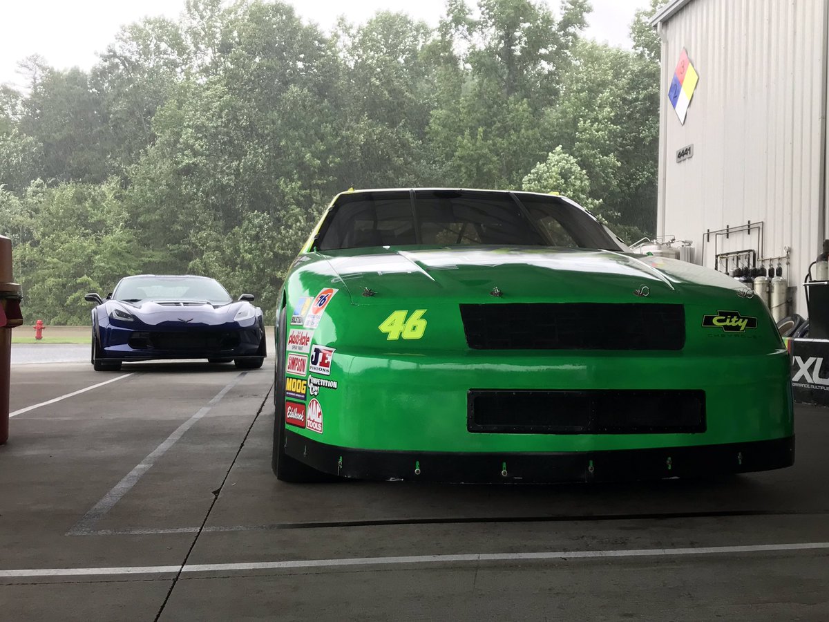 HarrisLue's tweet photo. Coolest. Day. At. Work. Ever. #ThrowbackThunder #NASCARThrowback #HendrickMotorsports #24Ever #DaysOfThunder #CityChevy #ColeTrickle #BehindTheScenes #DirectorLUE https://t.co/NFu31T1GV6