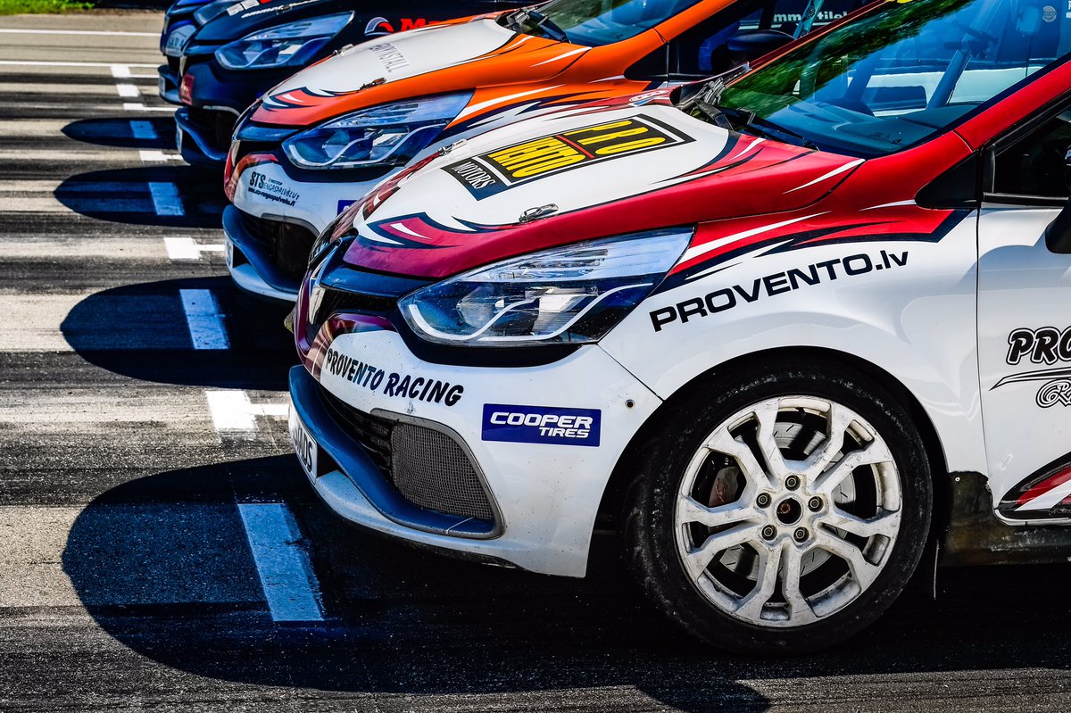 🇬🇧
Looking 👌
In Renault, we trust 💪

🇫🇮
Hyvältä näyttää 👌
Me luotamme Renaultiin 💪

#RXAcademy #ClioRSRX #RenaultSuomi #rallycross #RouteToWorldRX #SETPromotion