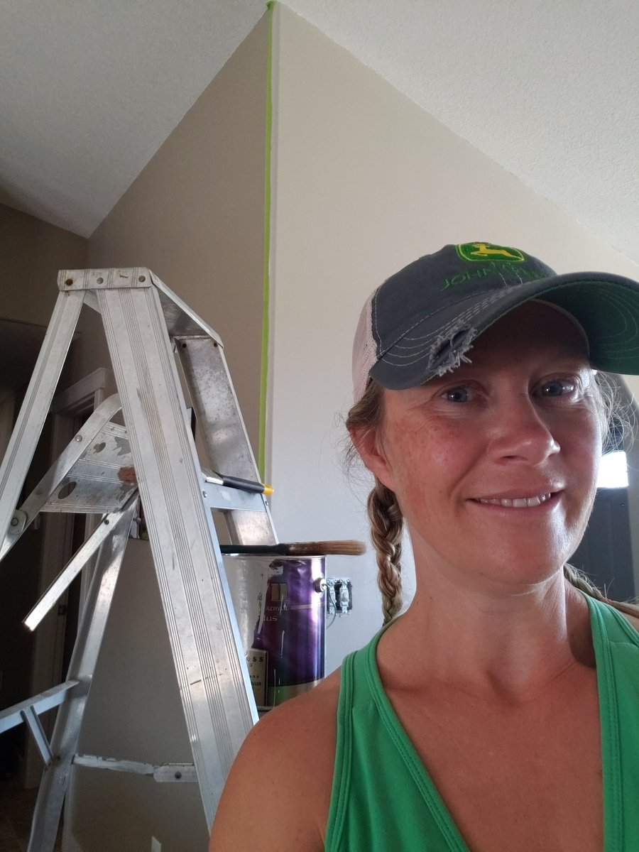 jthursty's tweet image. Mixing up my math pd at #buildmathminds19 with summer painting projects.  Going to use #samedifferentmath with my first-graders for sure! #howmanyrectangles