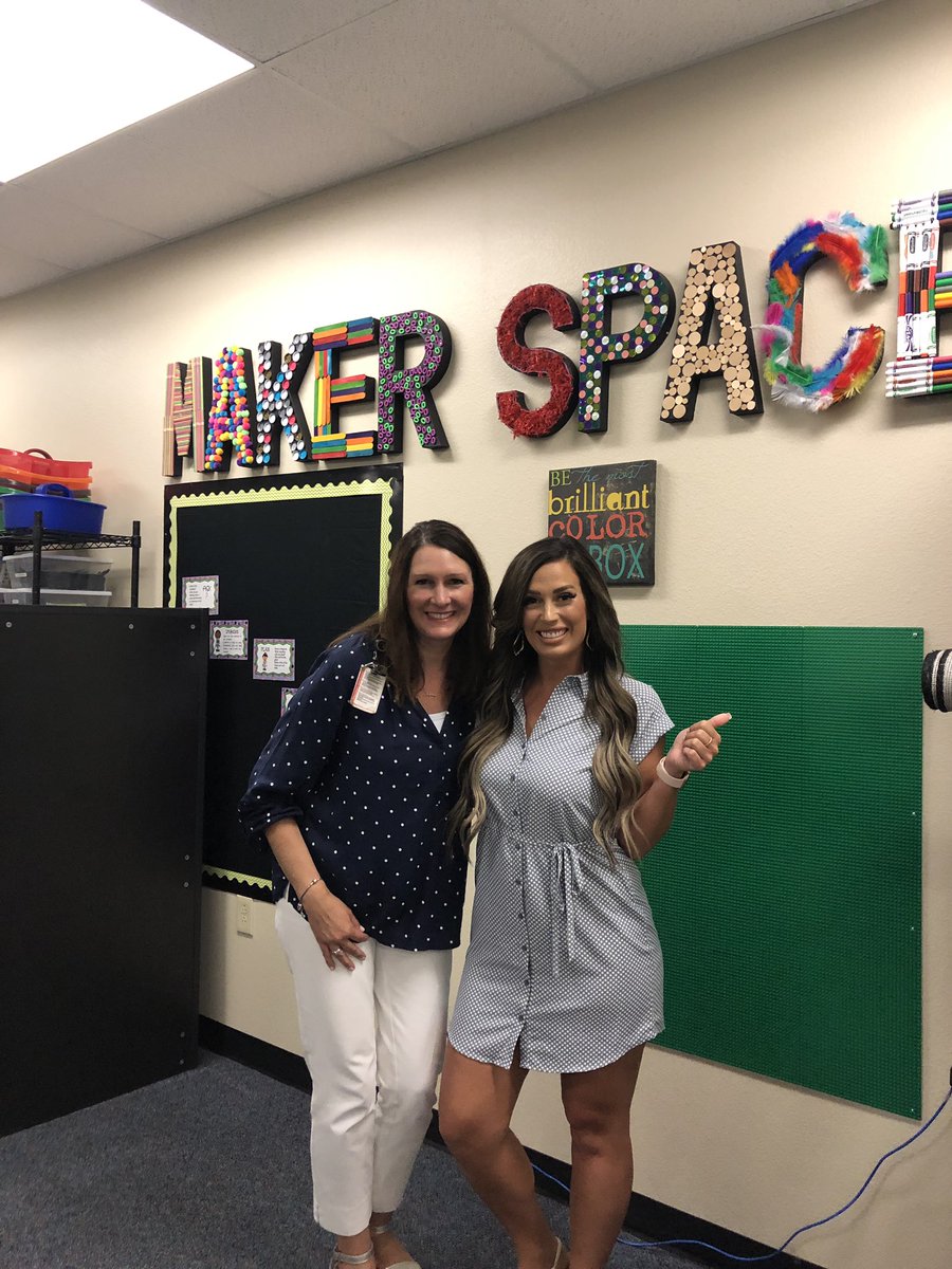 Scavenger hunt 2019- We found the Maker Space!
#resitspersonal <a href="/RoanokeRangers/">Roanoke Elementary</a>