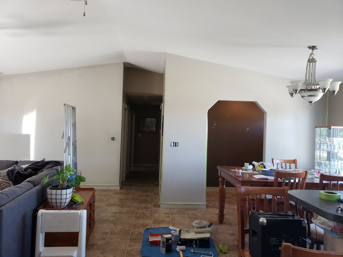 jthursty's tweet image. Mixing up my math pd at #buildmathminds19 with summer painting projects.  Going to use #samedifferentmath with my first-graders for sure! #howmanyrectangles