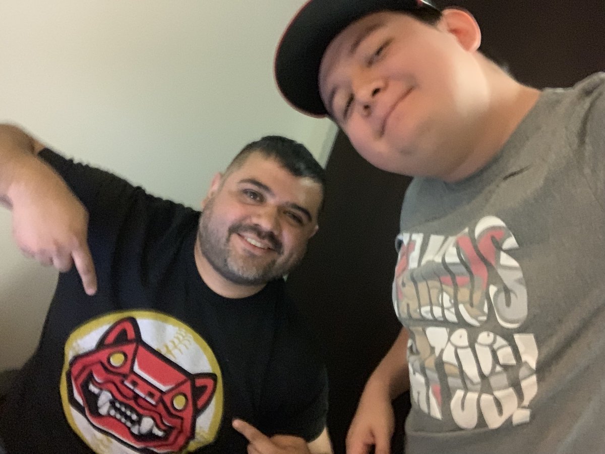 LaVidaBaseball's tweet photo. On #LVBLive, we rock our @MiLB swag 😎 @FisherCats #FerociousFun. Love this hashtag ➡️ #VladWasHere 😂 https://t.co/StxG9AchZJ
#LVBYouTube Click here to subscribe to our YT Channel: https://t.co/HRasbkLZZT https://t.co/wMMiH7VKbW
