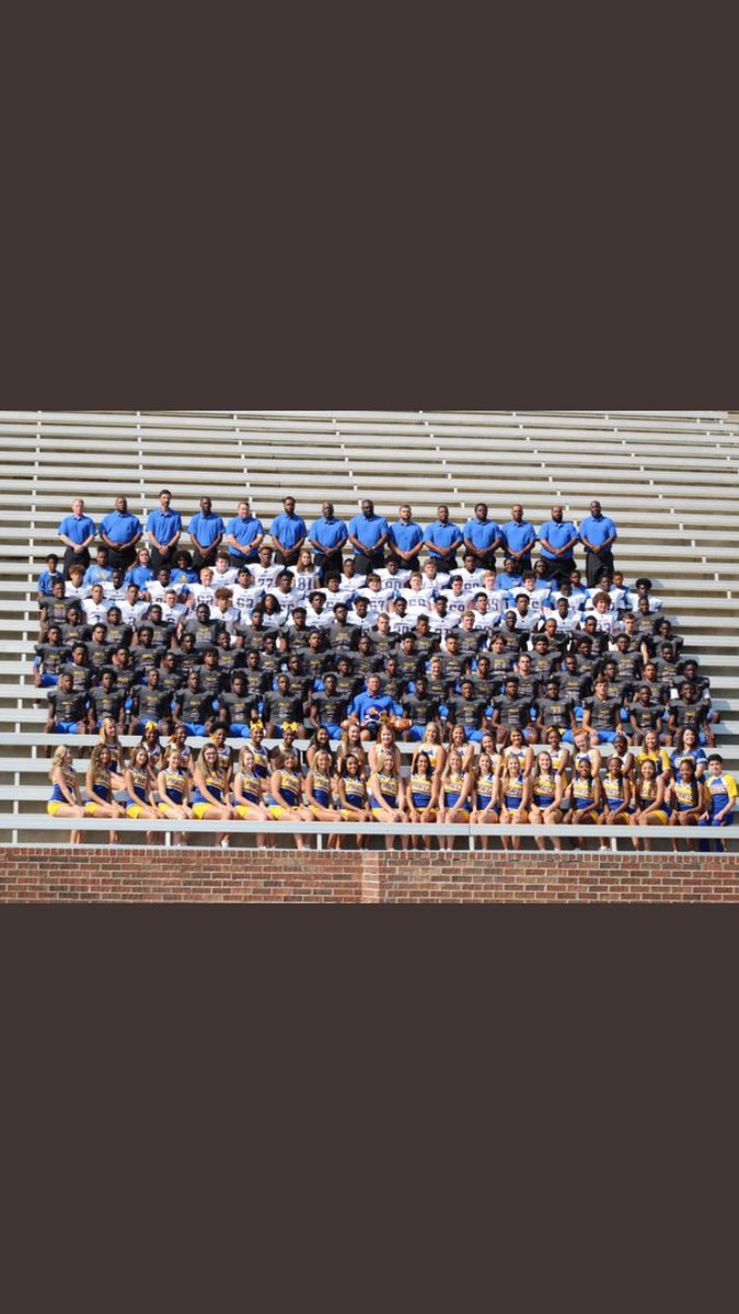 YBKGIPP's tweet photo. New beginning 2019-2020 Pirates 💙💛🏈 https://t.co/R9HbNeaWmg