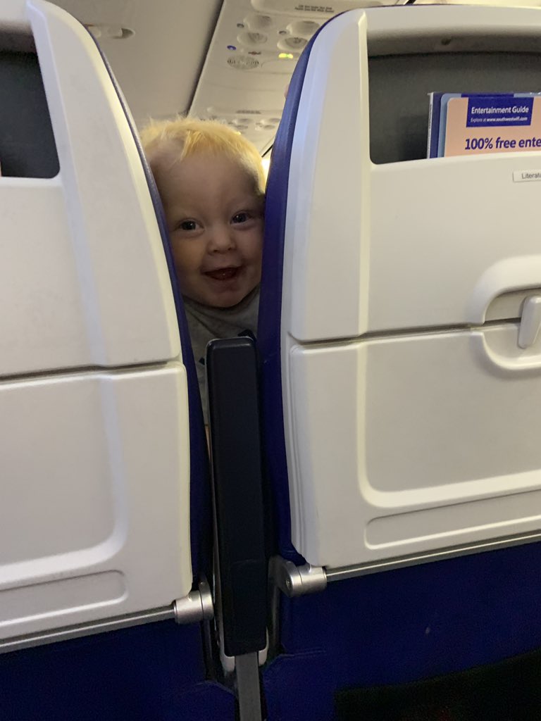 alandpennington's tweet photo. Best seatmate ever....as happy and friendly as the flight attendants.  Great flight today.    #babyonplane   #cutebaby #baby #flying @SouthwestAir https://t.co/AqXNPiBtiz
