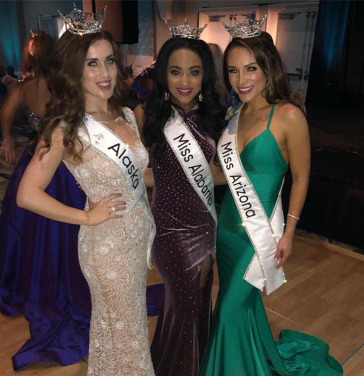 #NationalGirlfriendsDay has got me thinking about my Miss America sisters! This class is kind, talented, funny, and authentic- and I cannot wait to cheer them on as they accomplish great things within their states and for <a href="/MissAmerica/">Miss America</a> this year 😍 #LadyLeaders #MissAmerica