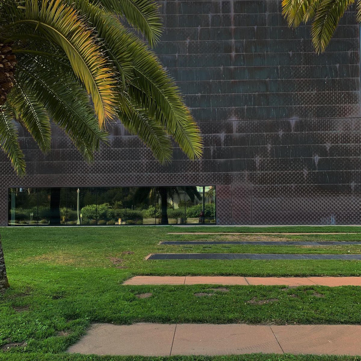 kasgraphics's tweet image. #deYoungmuseum#sangrancisco