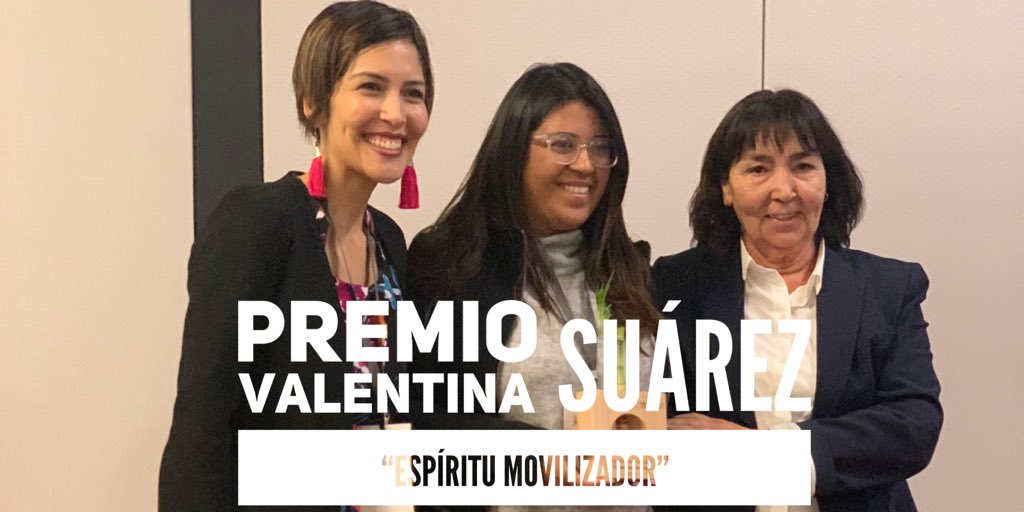 promocionachile's tweet photo. El momento más emocionante del IV Semininario de #WimTalk: la entrega del Premio Valentina Suárez 2019, mujer inspiradora y movilizadora, cofundadora de @WomenManagersCL y alumni nuestra que nos dejó un profundo legado #referentes https://t.co/EgrIabQkzs