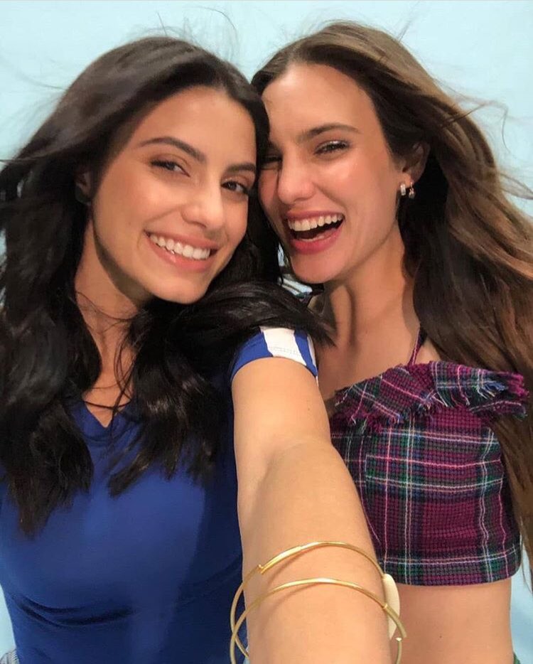 JuliantinaTeamo's tweet image. Vamos a votar para que gane el blim de KCAMexico  #MacaBeso #BarbaraLopezTrendy #KCAMexico  “ Vamos dar este twitt  rt para que gane nosotras podemos vamos #JULIANTINAS  #Barbarena 😍❤️😱 Nosotros podemos mucho más