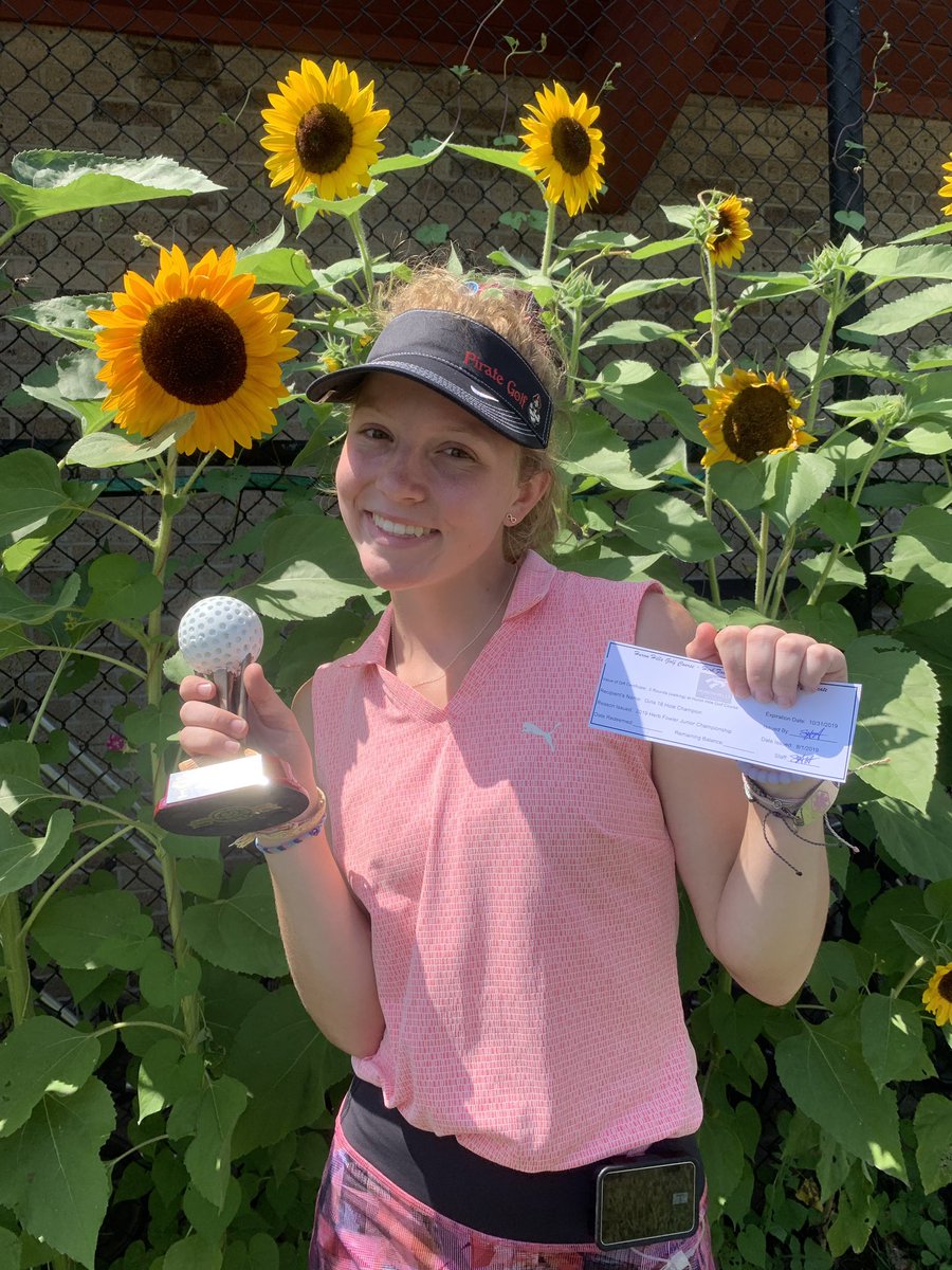 olivia_ohmer's tweet photo. Today I played in the City of Ann Arbor Junior Championship and won with a score of 82! So happy for this big title! #golf https://t.co/Rv7e9Vx9xA