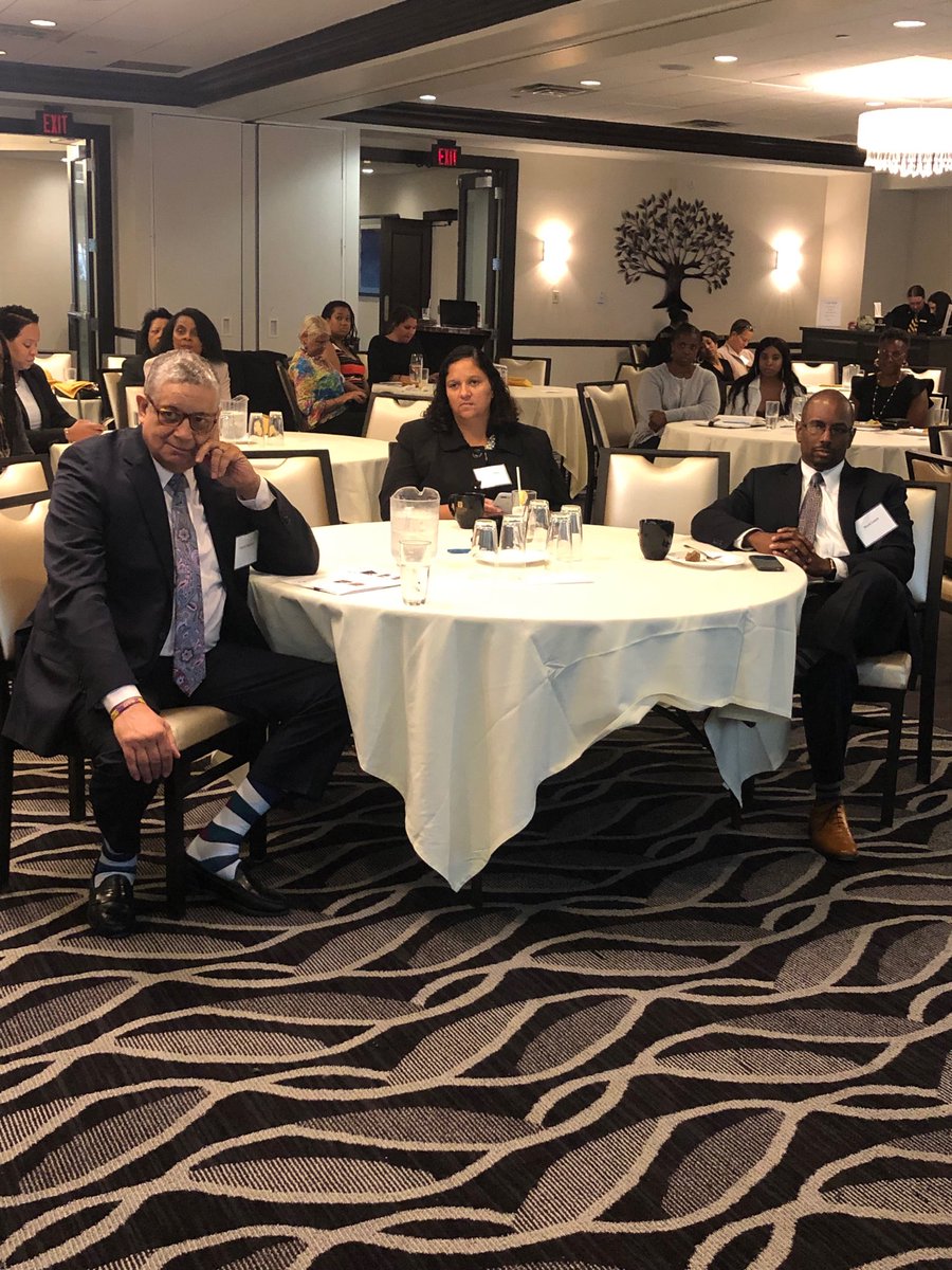 yvonneccook1's tweet photo. The power of black philanthropy being discussed at ⁦@RiversClub⁩ hosted by ⁦@POISEFOUNDATION⁩ https://t.co/6vR8XBsfvQ