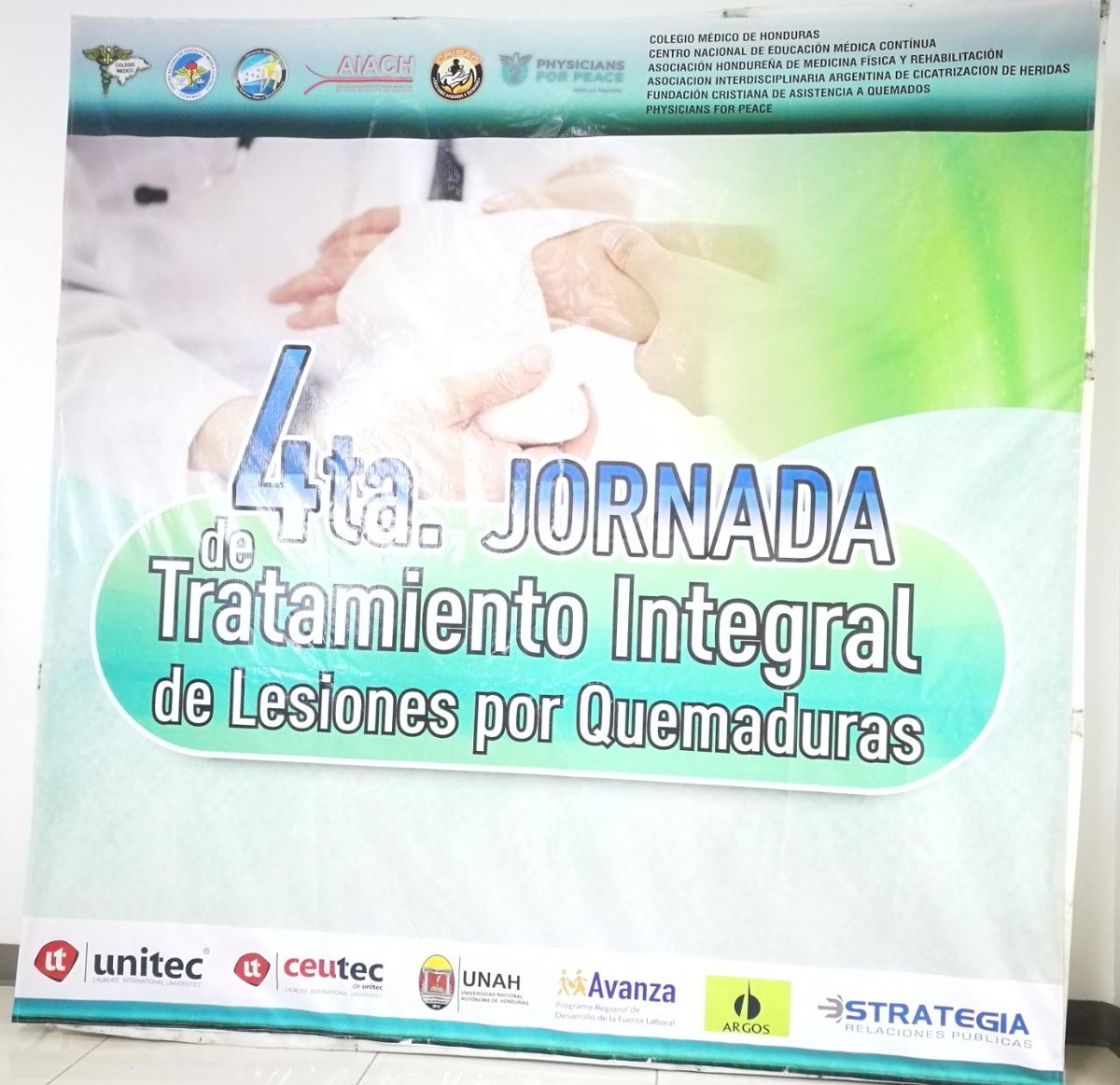 Nidiarodri's tweet image. Programa Avanza @advanceprgm apoyó La #formacióncomplementaria de 80 estudiantes del Técnico Universitario de Enfermería Aux de @Ceutec_hn en 4ta. Jornada de Tratamiento Integral de Lesiones por Quemadura organizada por la Fundación Cristiana de Asistencia a Quemados CRISAQ