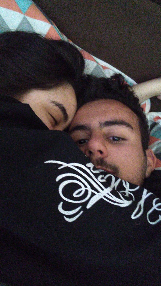 _claraclima's tweet image. Amo-te ❤️ @godoy_jpg