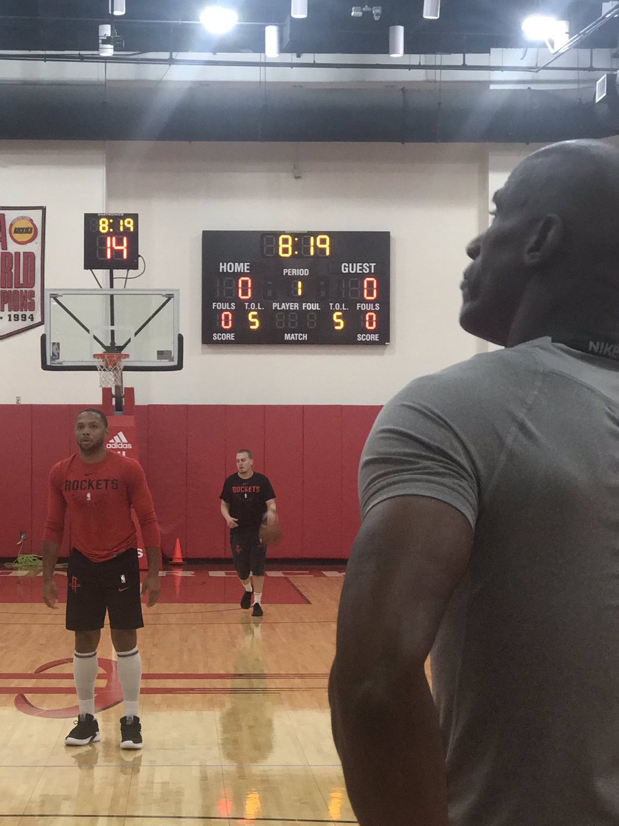 Vernon Maxwell tweet media