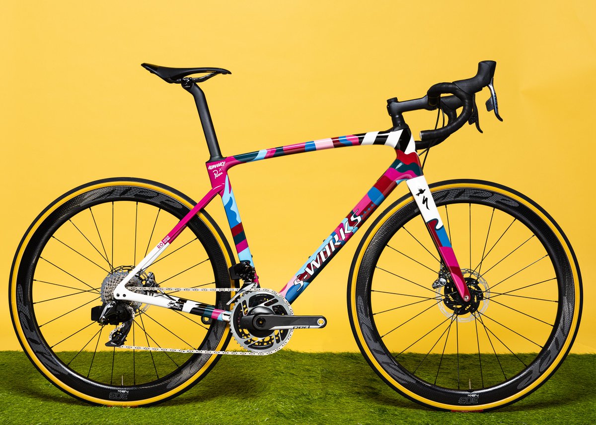PowerOfBicycles's tweet photo. 🔥 🔥 Another @rmnc_cc and @pietparra collab! Auction goes live 8/6 on eBay with proceeds benefiting #powerofbicycles. Stay tuned for the link! @Specialized_UK Roubaix w/ @sramroad #eTapAXS and @ZippSpeed 404 NSWs https://t.co/nMMHqaDAPa