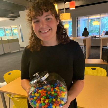 CleanAgencyInc's tweet image. During 3 o’clock munchies, you can find our New Business intern, Anna, in her favorite place at #CleanHQ – Candyland. Here, she’s met with a never-ending supply of peanut @mmschocolate.