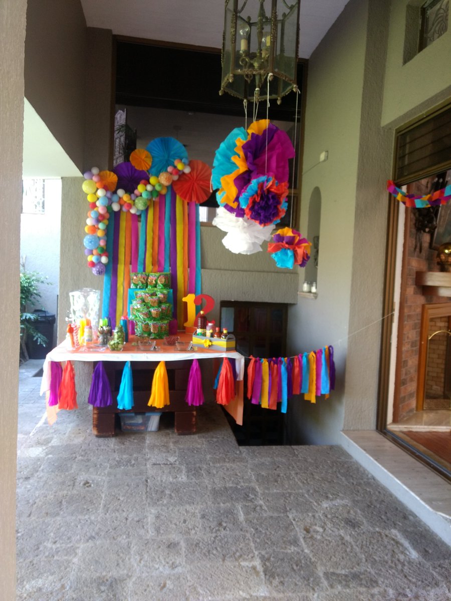 Angeles82744230's tweet photo. #SoyPirataFDP #TalentoDocente a través de @ColmenaresGdl
"Todo para la fiesta" https://t.co/RBC2hcdJ27