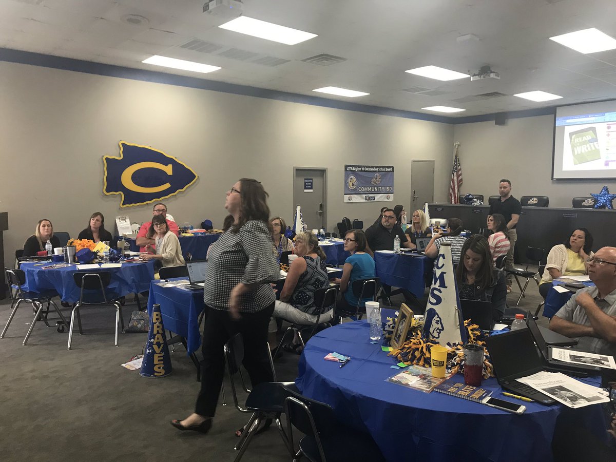 ccottongame71's tweet photo. Another great day with our new Brave Teachers!! @communityisd https://t.co/KV3NaCqZSQ