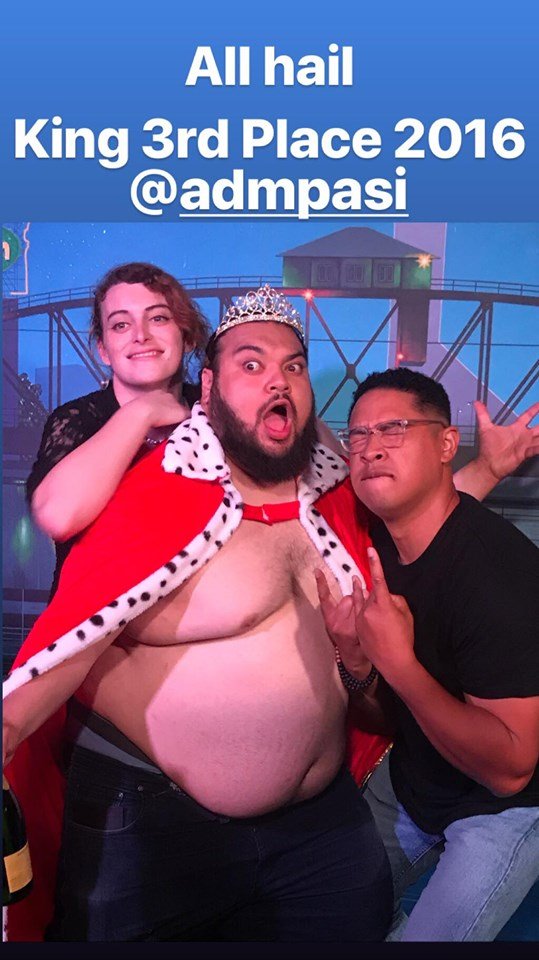 didwesolveit's tweet photo. Congrats to our boy @shainbrenden for taking 3rd place in Portland's Funniest Person @HeliumComedyPdx! Friends of the pod @MrsGigglesworth grabbed 2nd and new champ @adampasi finally takes his crown! https://t.co/0wbf0WC0vy
