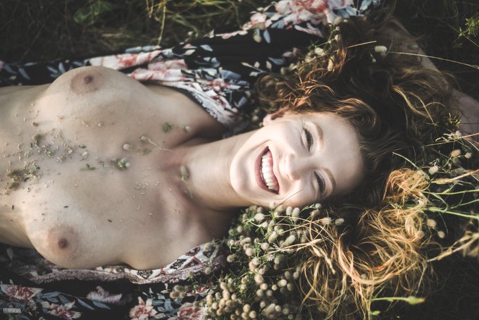 😇 https://t.co/tlaQYjlfbh<a href="/tag/girl"class="tags"><span>#girl</span></a><a href="/tag/nose"class="tags"><span>#nose</span></a><a href="/tag/czechgirl"class="tags"><span>#czechgirl</span></a><a href="/tag/emyliaargan"class="tags"><span>#emyliaargan</span></a>