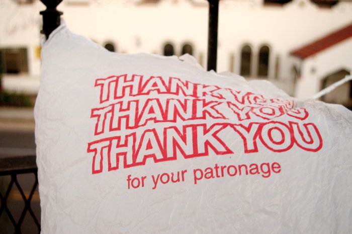 BelvedereEx's tweet photo. #SingleUse #PlasticBag Bans in the News  - https://t.co/hgArjkOnNI https://t.co/8s5pKN0F7Y