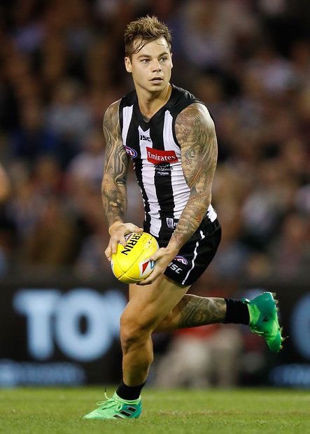 nyy_cate's tweet photo. My favourite footballer reaches 100 #AFL games this weekend. It’s been a long road for him to get there, and he’s overcome many obstacles to do so. I admire him for never giving up. Congratulations @elliott_jw ❤️
I’ll be sure to watch it from NYC.
@CollingwoodFC #Billy100 https://t.co/N7g8iHeRoX
